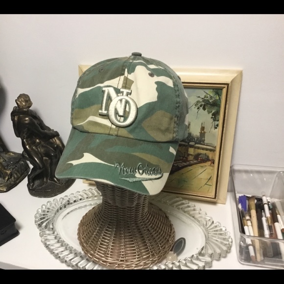 New Orlean Green Hat - Picture 7 of 8